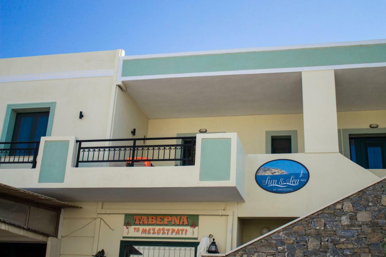 Sun & Sea Apartment Мохлос Екстериор снимка