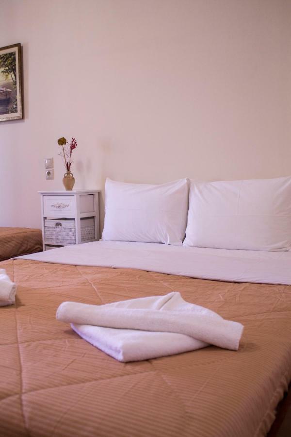 Sun & Sea Apartment Мохлос Екстериор снимка